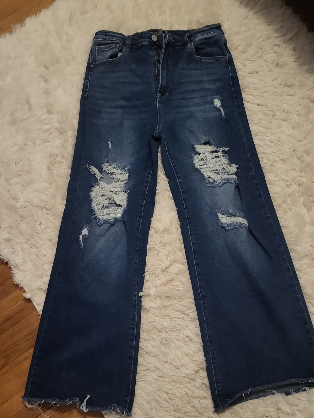 Wide-Leg Distressed Women's Jeans in Dark Blue